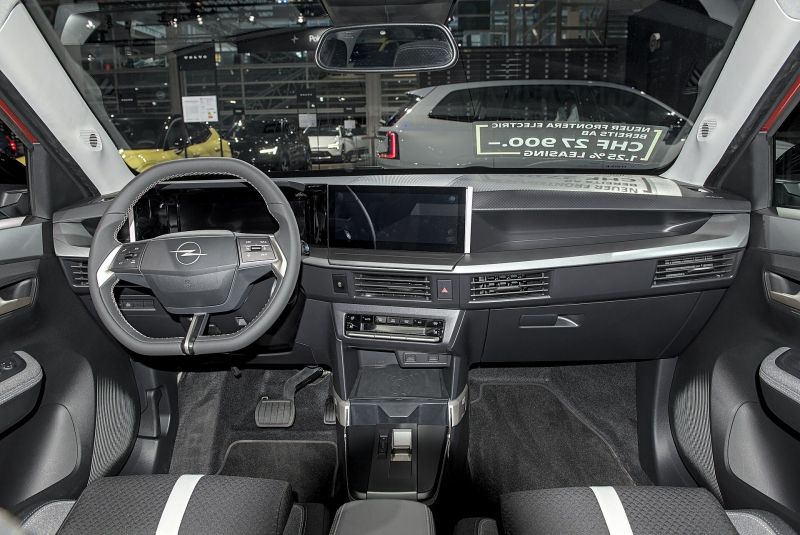 Opel_Frontera_C_Electric_Auto_Zuerich_2024_DSC_6698.jpg